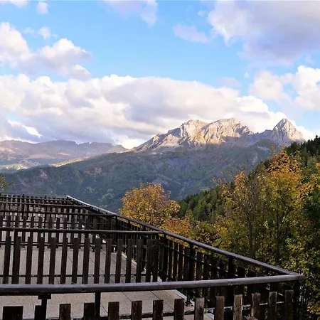 Chaleureux Pour 6 Personnes Proche Des Pistes - Fr-1-165a-74 * Uvernet-Fours